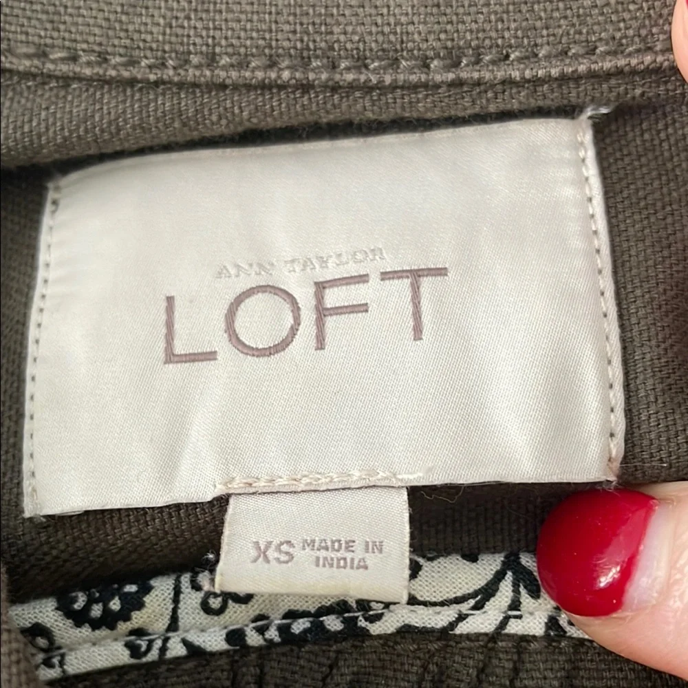 LOFT Utility Jacket with Collared Design - Picture 2 of 5